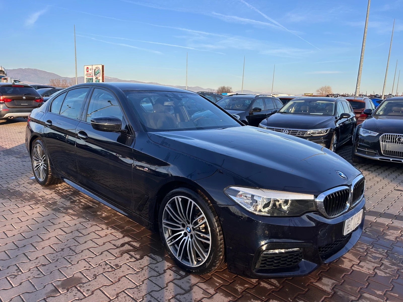 BMW 520 XD M-PACK/AVTOMAT/NAVI EURO 6 - изображение 4