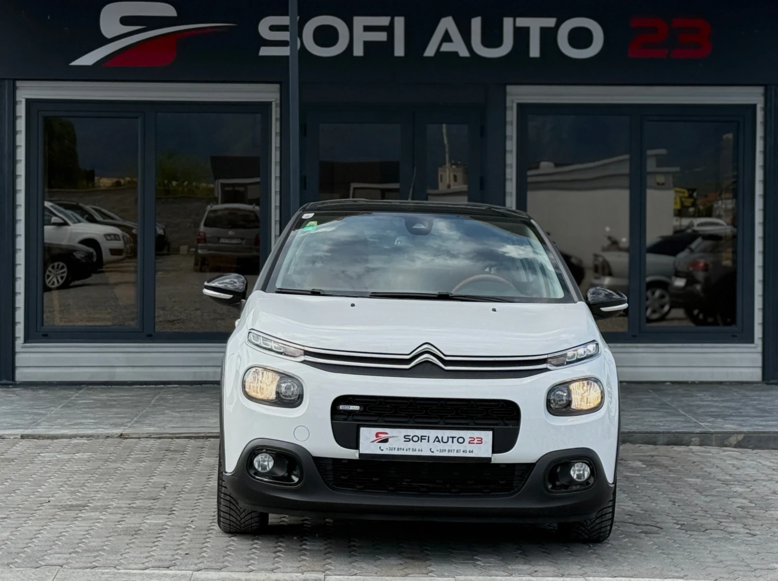 Citroen C3 1.2 i SHINE! KTEO, SERVICE BOOK! - изображение 2