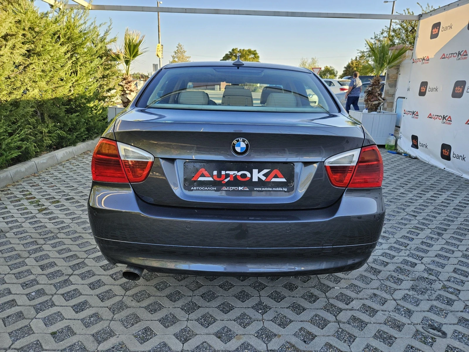 BMW 320 2.0D-163кс= АВТОМАТ= ПОДГРЕВ= КСЕНОН= ШИБЕДАХ= НАВ - изображение 4