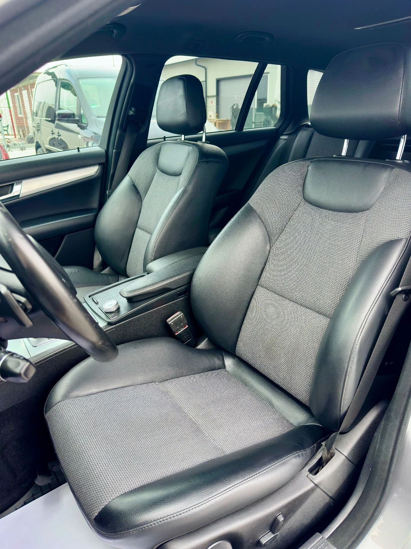 Mercedes-Benz C 220 C 250 CDI 204 кс :: AMG :: HARMAN CARDON:: АВТОМАТ - изображение 10