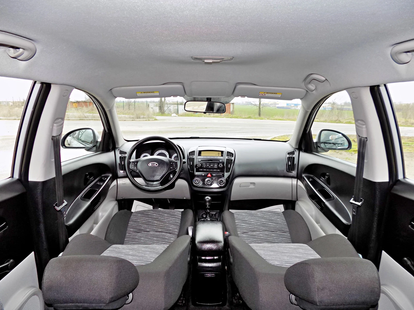 Kia Ceed 1.4i/105�./160�. ��./2009�. | Mobile.bg � ����������� 9