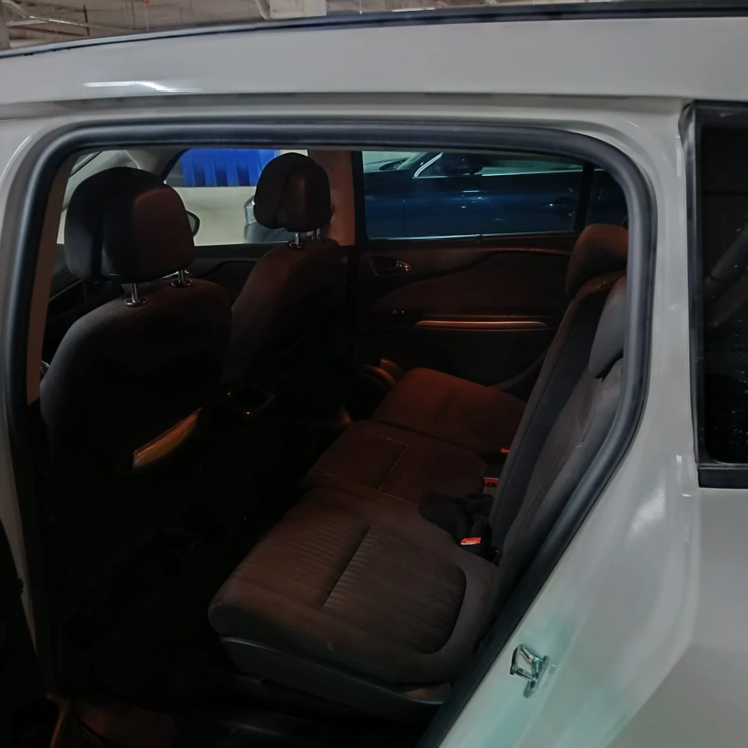 Opel Zafira 2.0 CDTI - изображение 6