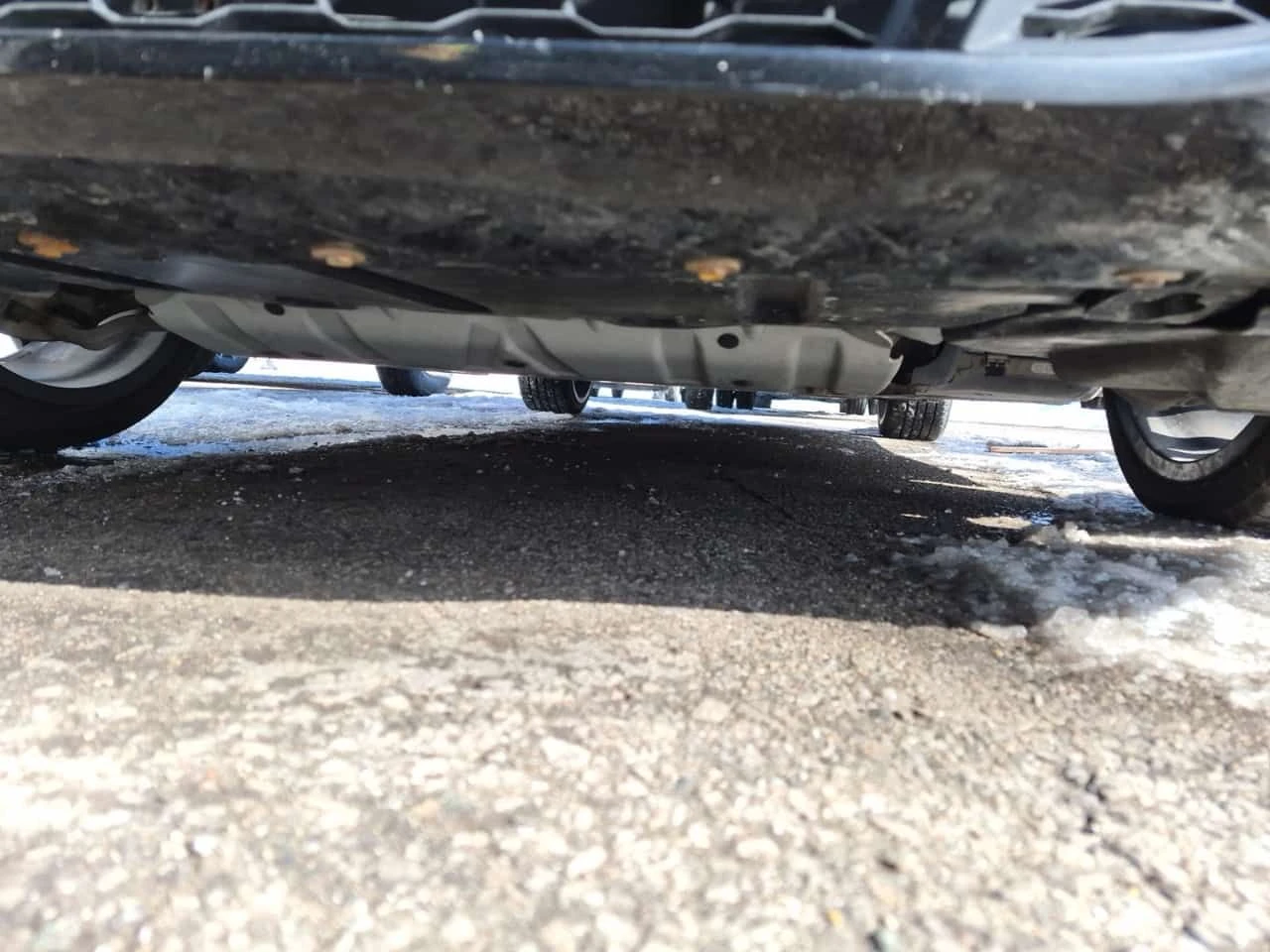 BMW 330 330I XDRIVE  CARFAX | Mobile.bg � ����������� 17