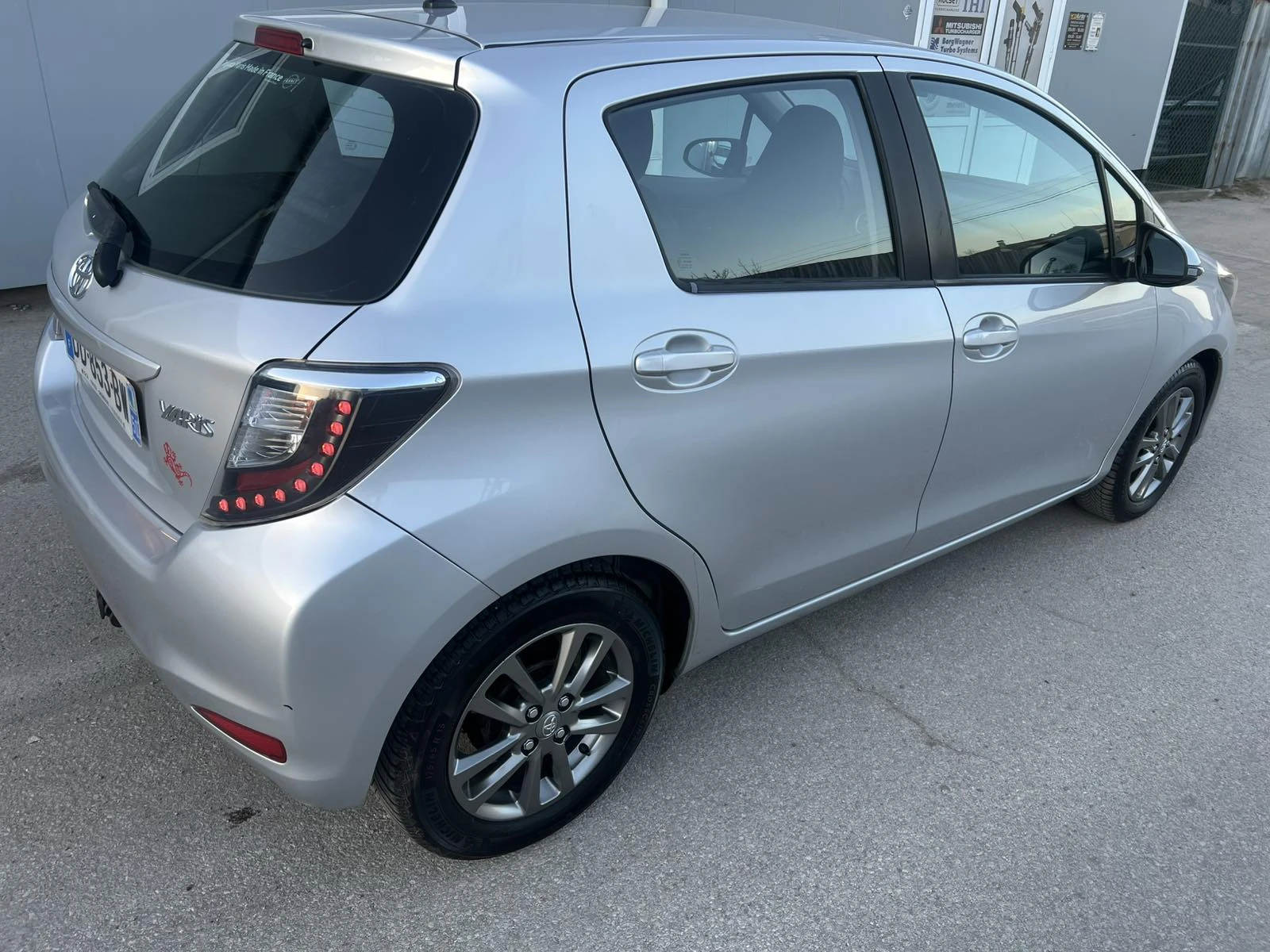 Toyota Yaris 1.4D4D Camera, Autopilot, снимка 5 - Автомобили и джипове - 53833819