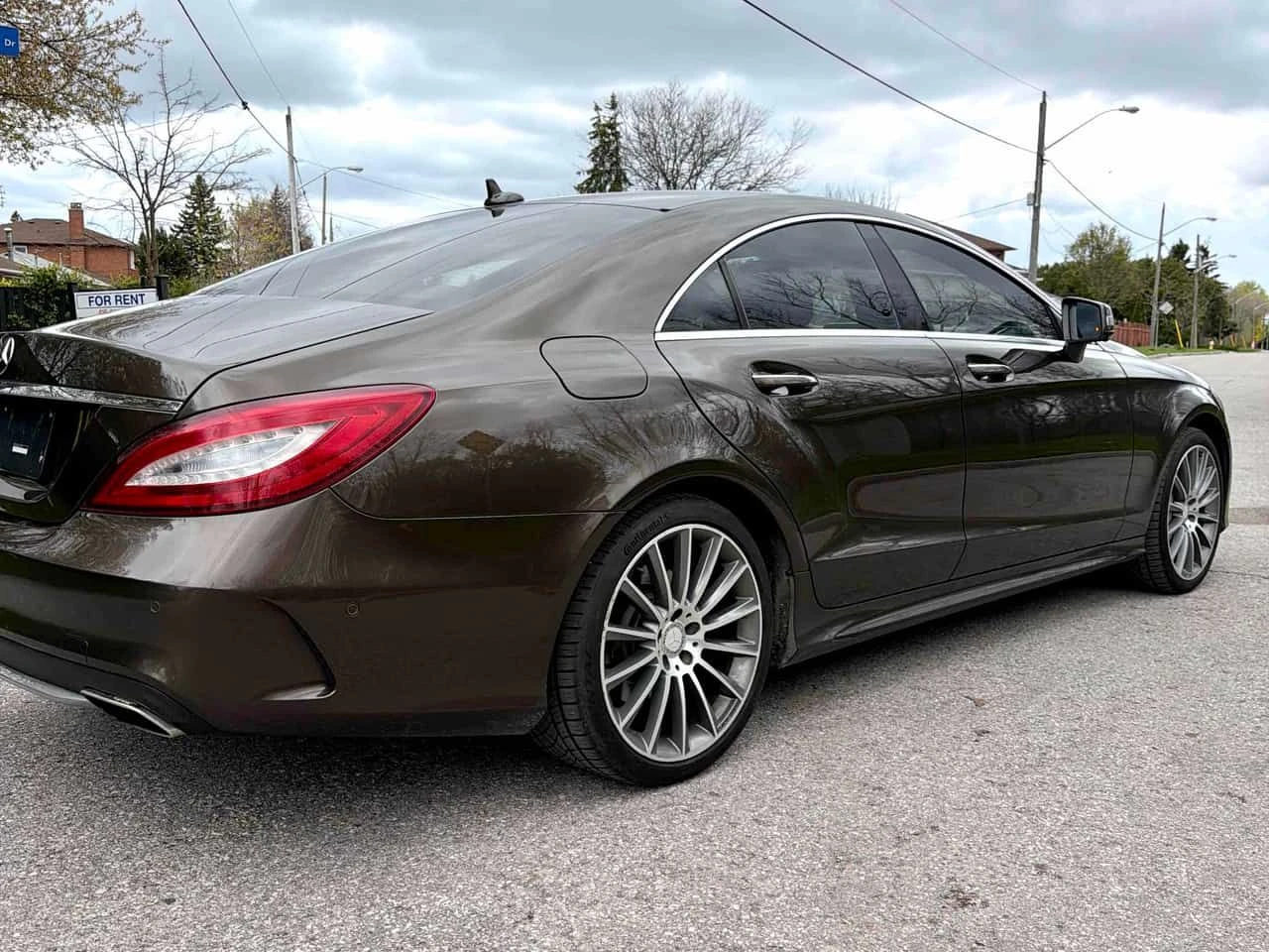 Mercedes-Benz CLS 550 4MATIC/HARMAN KARDON/360 CAM/ОБДУХВАНЕ, снимка 7 - Автомобили и джипове - 54393555