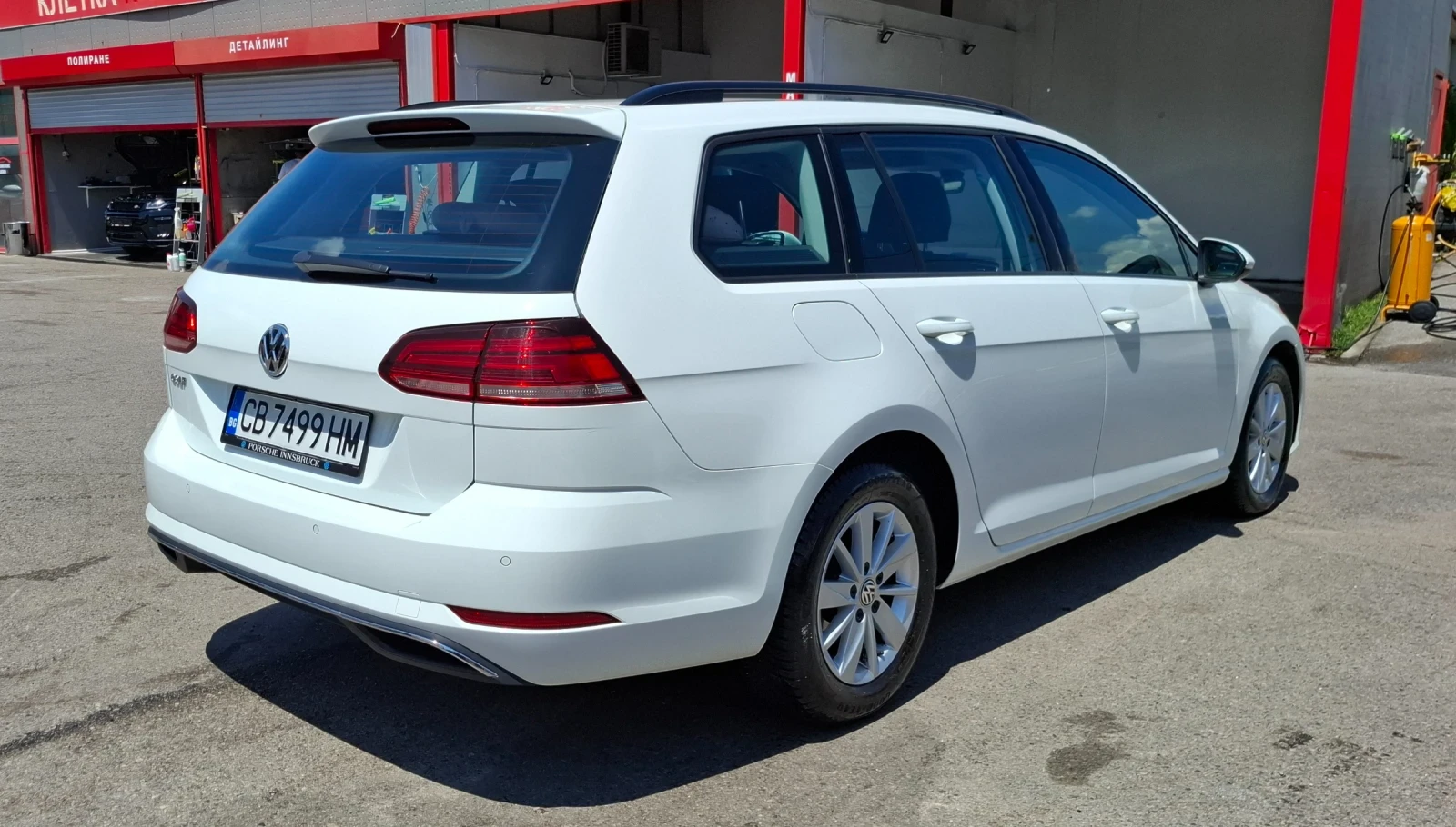 VW Golf Variant Comfortline 1.6 TDI, снимка 6 - Автомобили и джипове - 54857071
