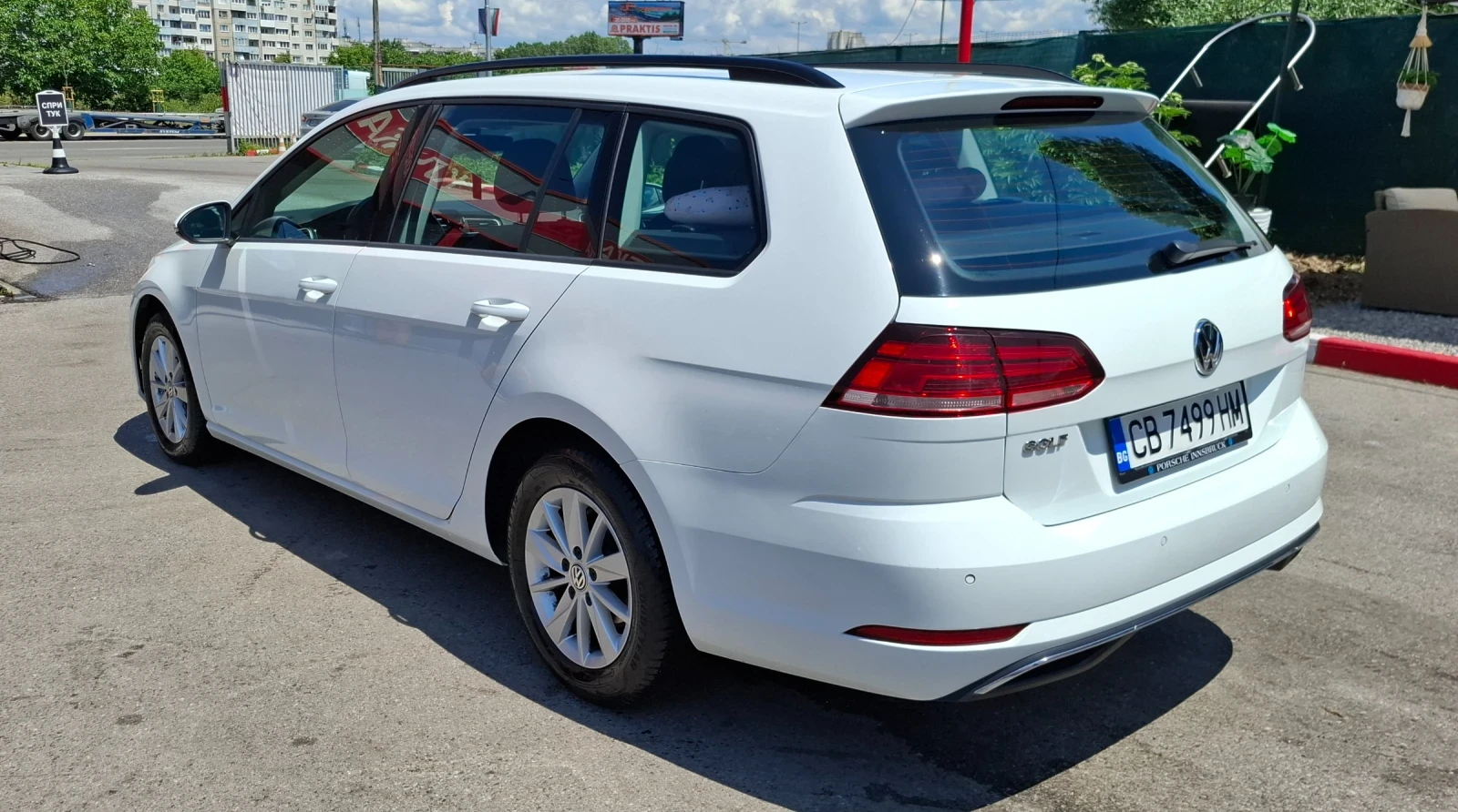 VW Golf Variant Comfortline 1.6 TDI, снимка 4 - Автомобили и джипове - 54857071