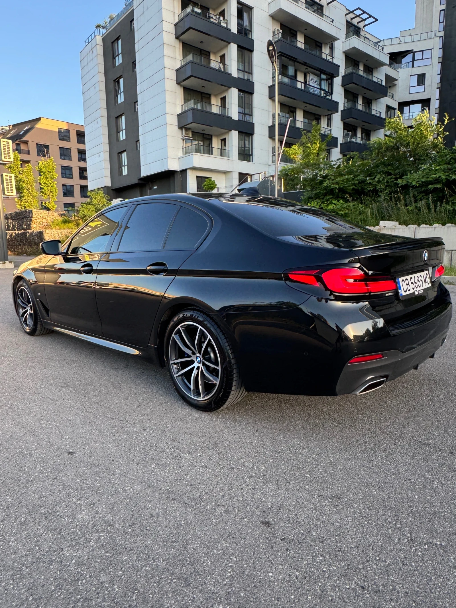 BMW 535  M-Sport LCI, снимка 4 - Автомобили и джипове - 55137114