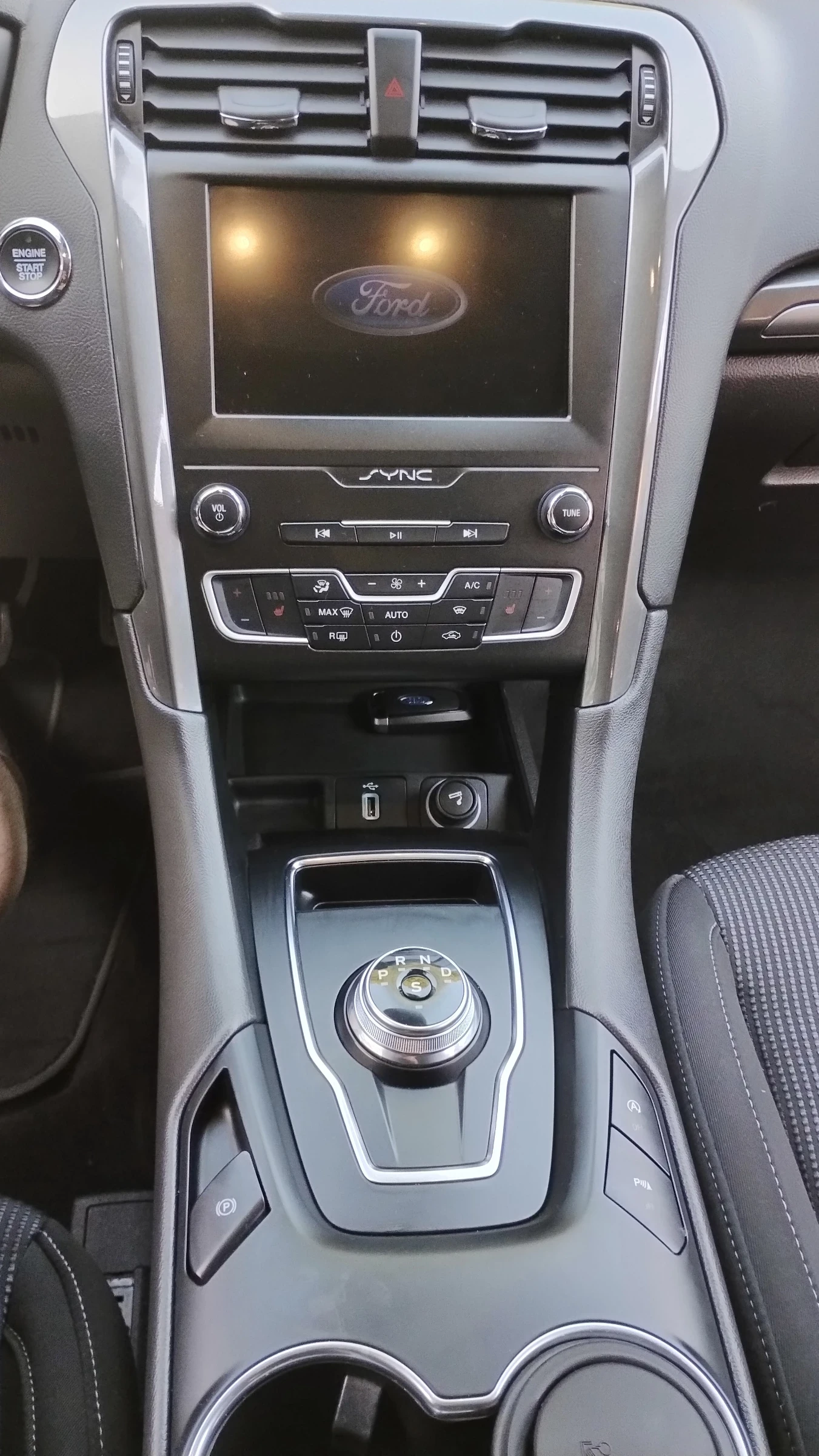 Ford Mondeo, снимка 8 - Автомобили и джипове - 55180573