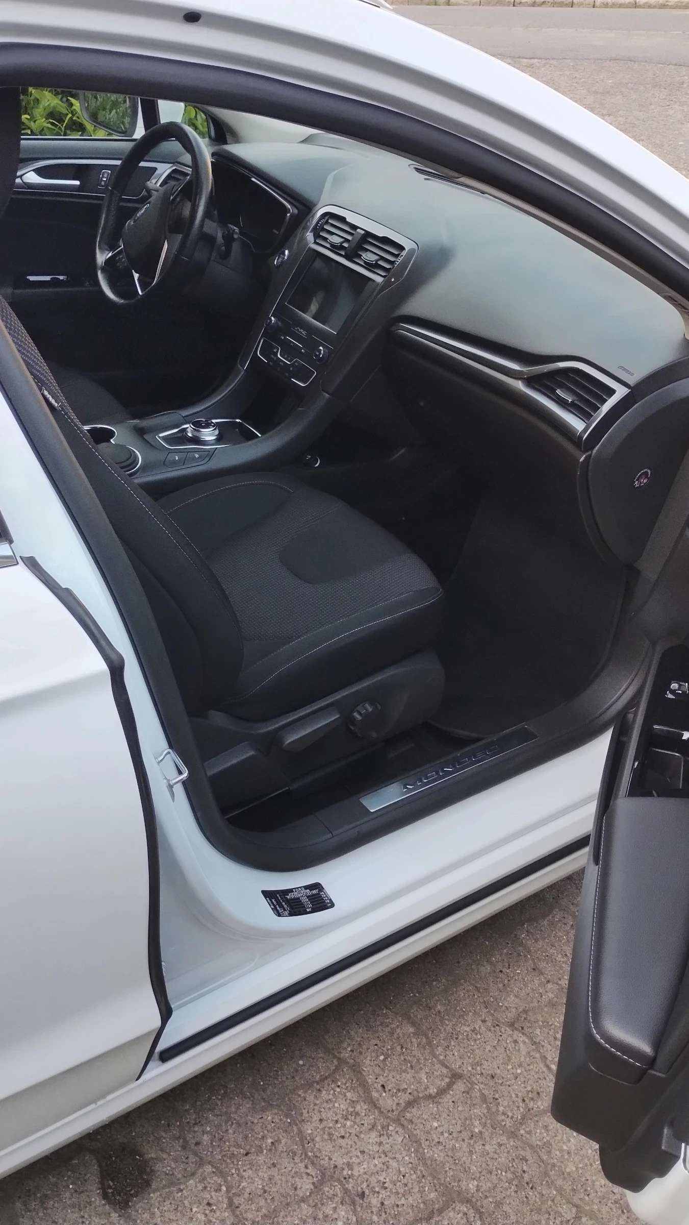 Ford Mondeo, снимка 10 - Автомобили и джипове - 55180573