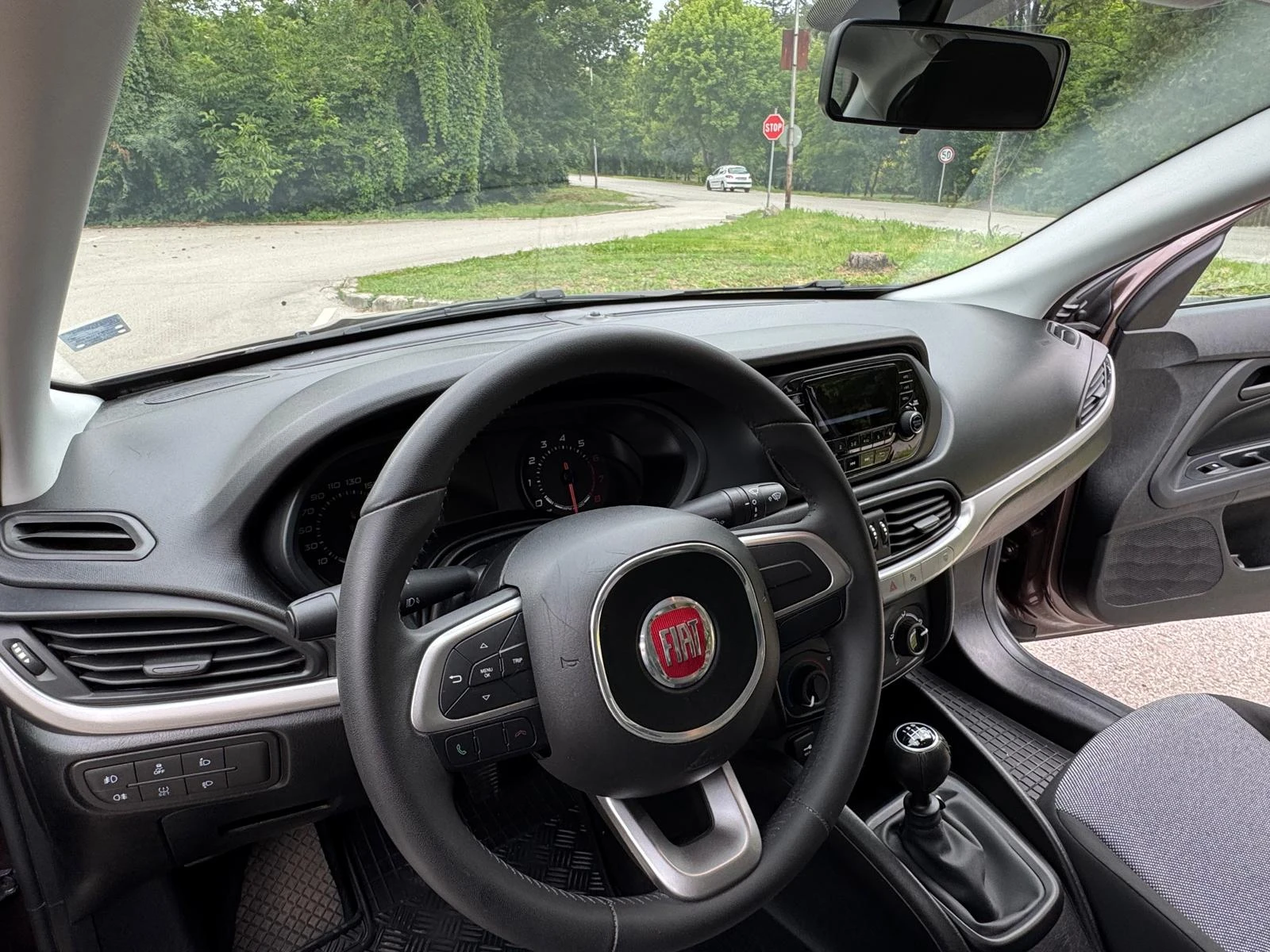 Fiat Tipo 1.4, снимка 10 - Автомобили и джипове - 55211201