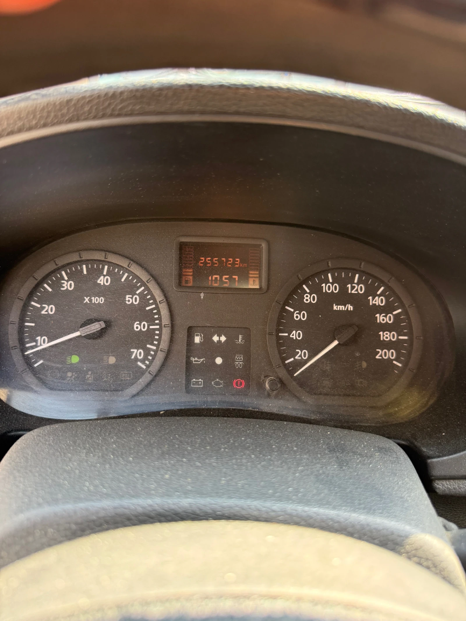 Dacia Logan 1.4 MPI ГАЗ, снимка 9 - Автомобили и джипове - 55354120