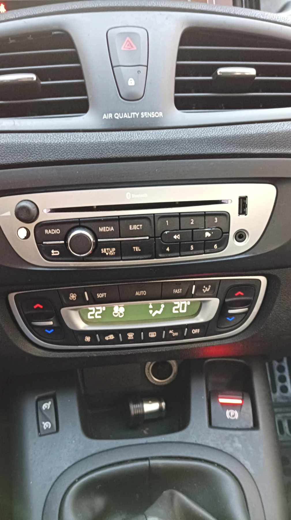 Renault Scenic, снимка 7 - Автомобили и джипове - 55387895