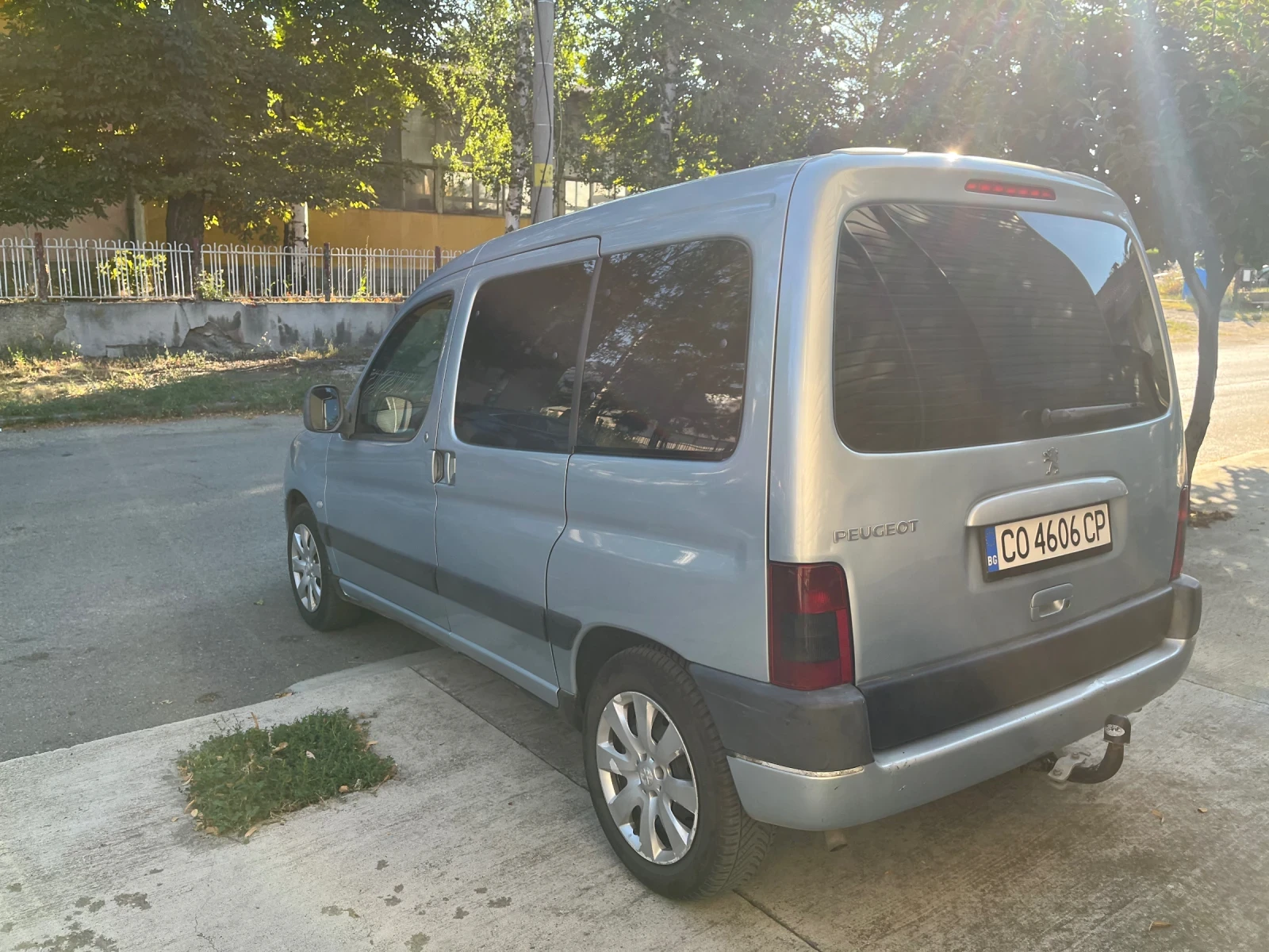 Peugeot Partner, снимка 5 - Автомобили и джипове - 55621332