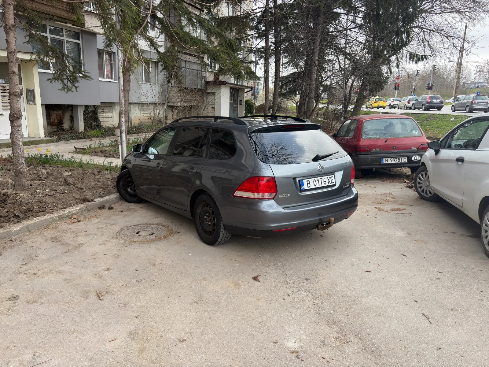 VW Golf 5 , снимка 2 - Автомобили и джипове - 56096209