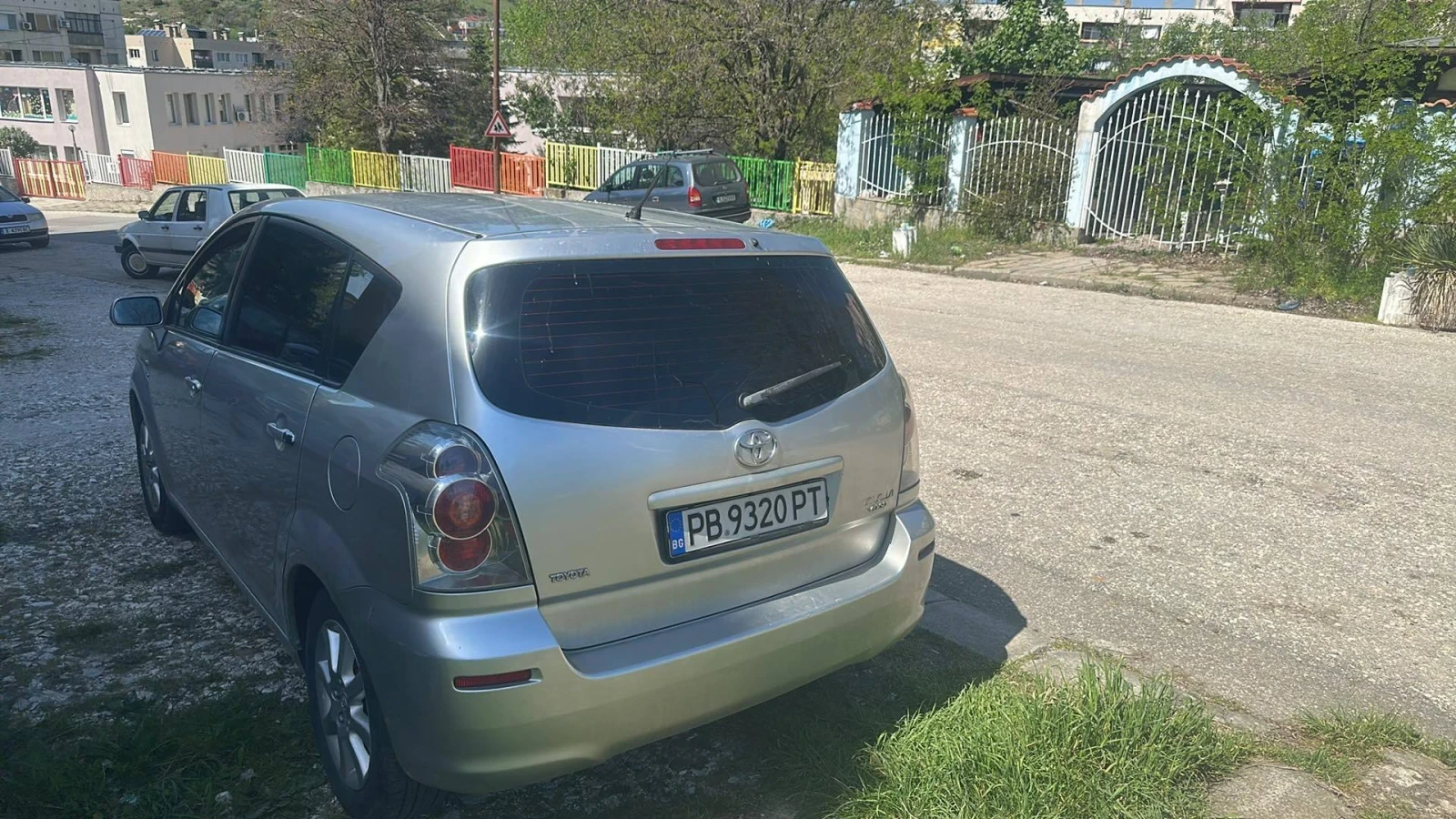 Toyota Corolla verso 2.0, снимка 4 - Автомобили и джипове - 56327466