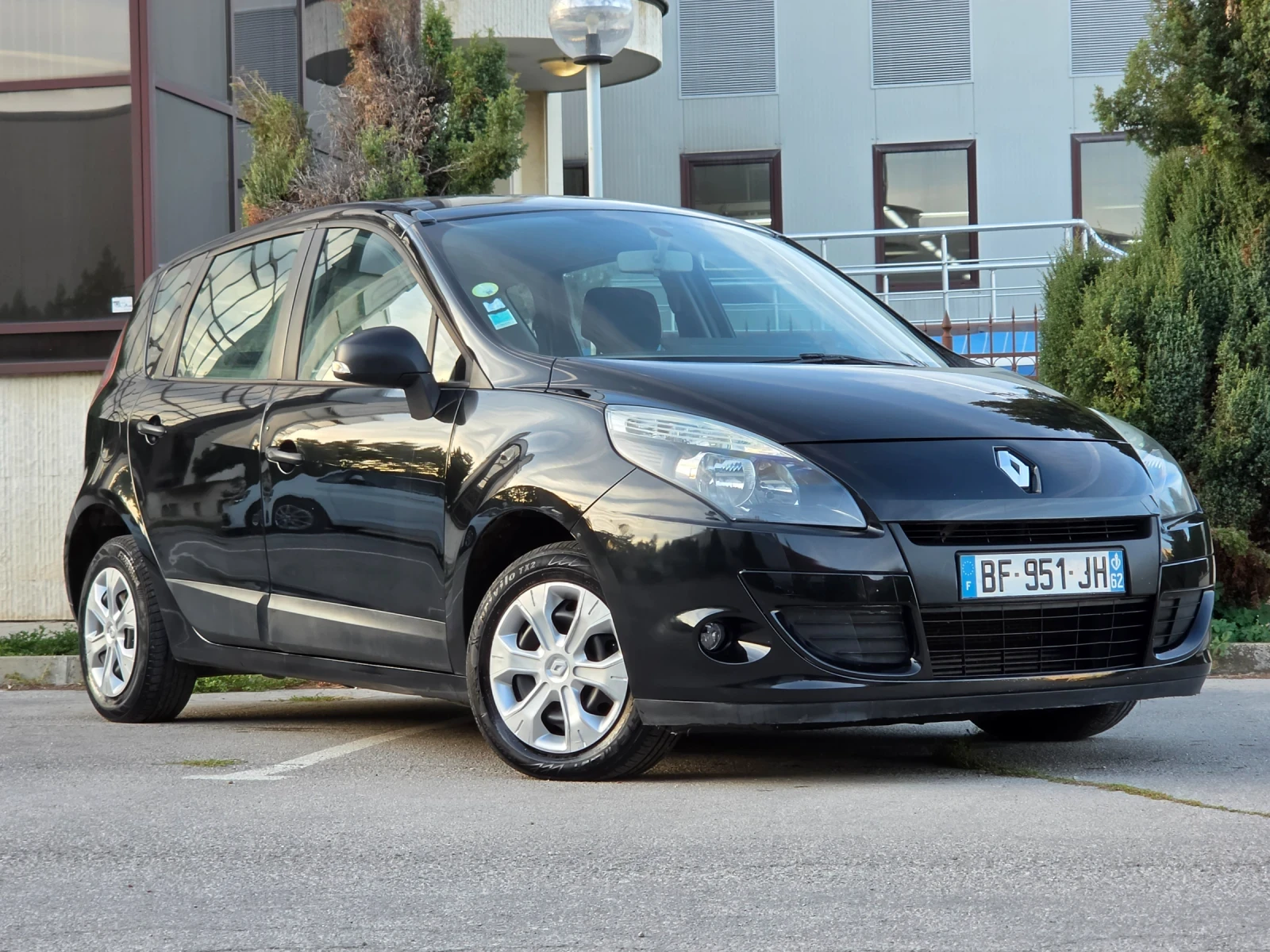 Renault Scenic 1.5dCi 95hp * КЛИМАТИК * EURO5 * 