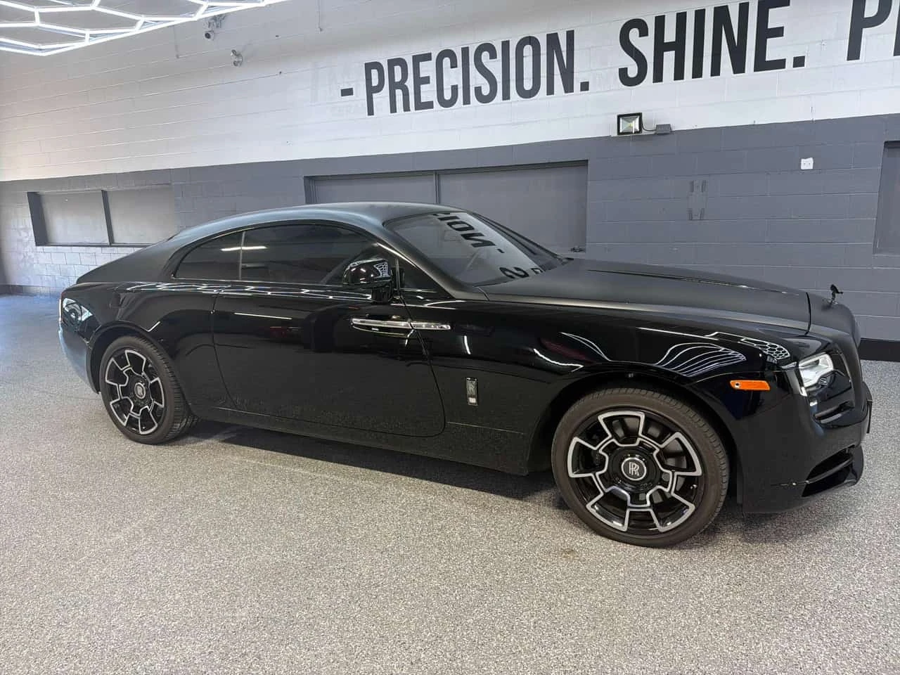 Rolls-Royce Wraith * Coupe * CARFAX * ����� �� ����������� | Mobile.bg � ����������� 3