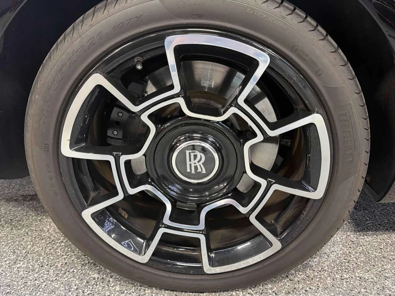 Rolls-Royce Wraith * Coupe * CARFAX * ����� �� ����������� | Mobile.bg � ����������� 10
