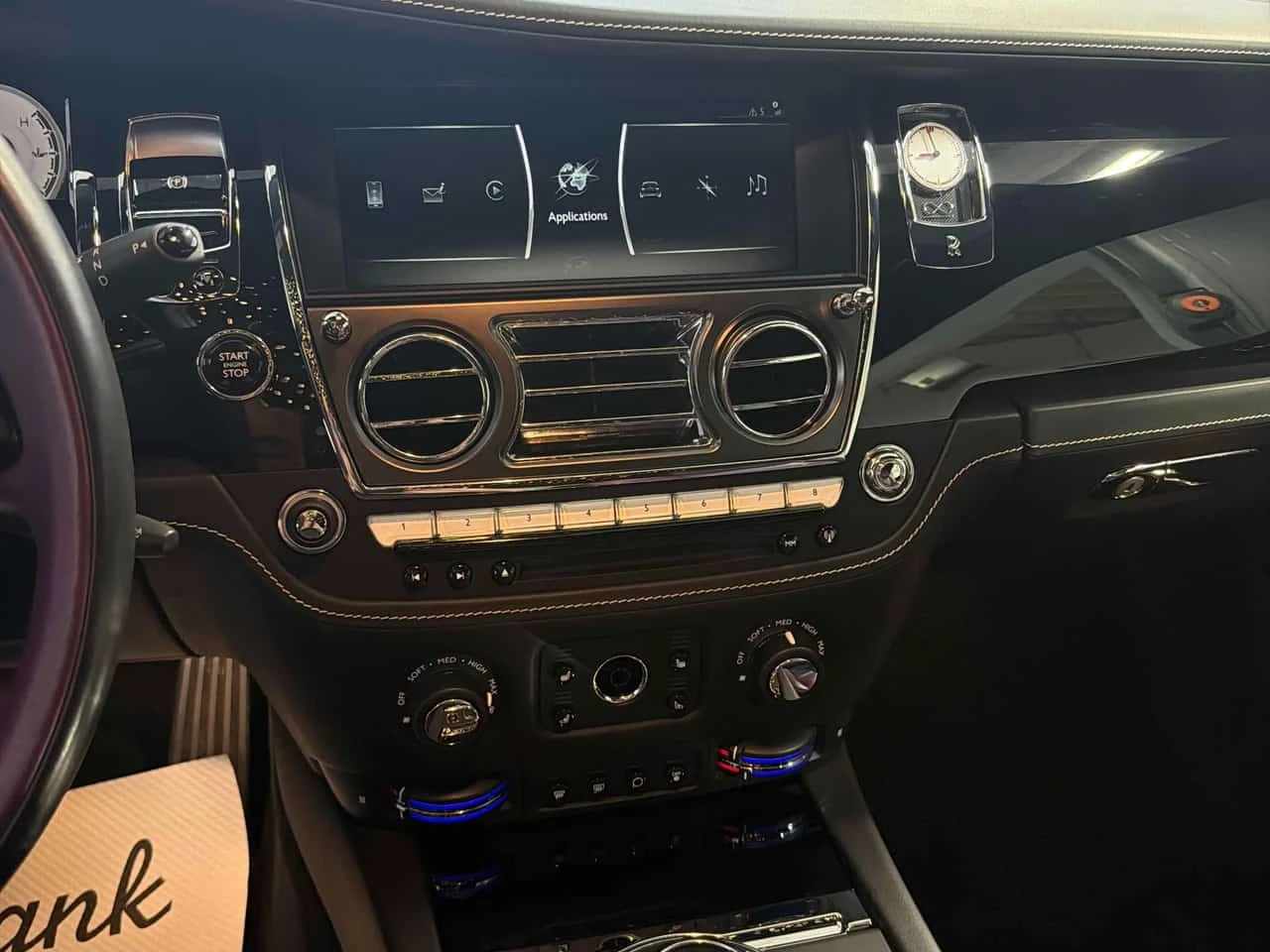 Rolls-Royce Wraith * Coupe * CARFAX * ����� �� ����������� | Mobile.bg � ����������� 9