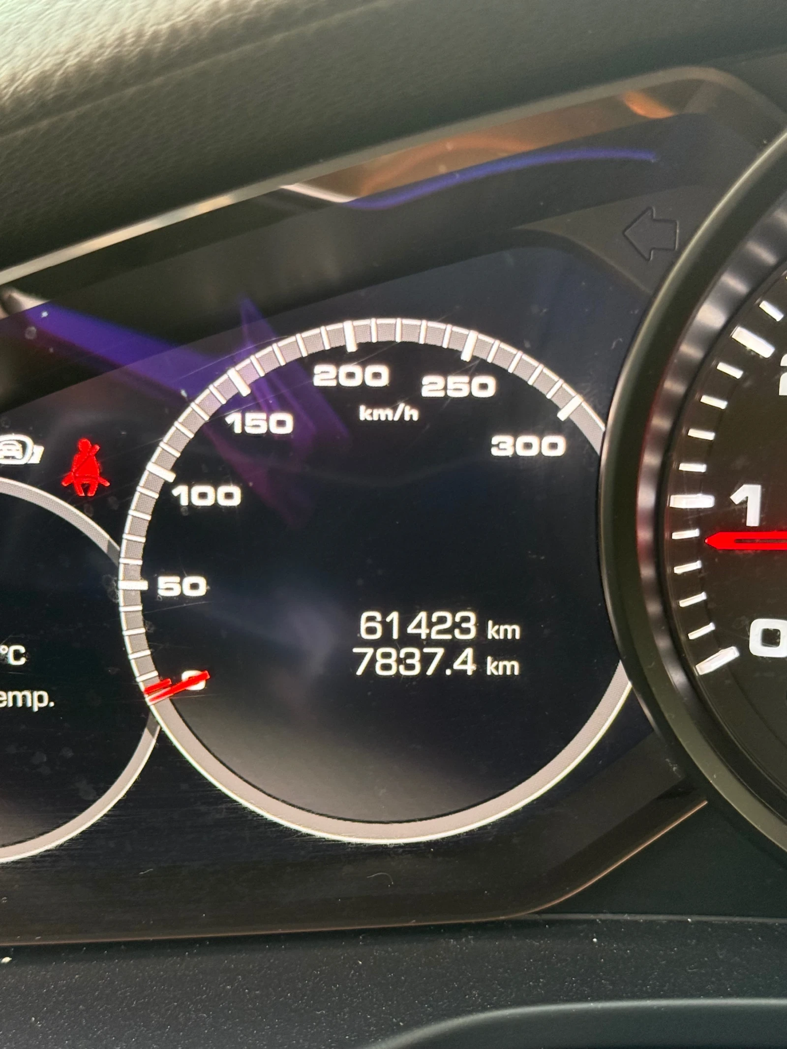 Porsche Panamera, снимка 8 - Автомобили и джипове - 56563592