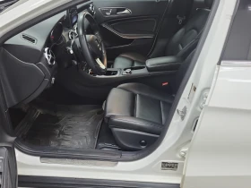 Mercedes-Benz GLA 250 AMG LINE/NAVI/KEYLESS/PANO/LANE ASSIST, снимка 7