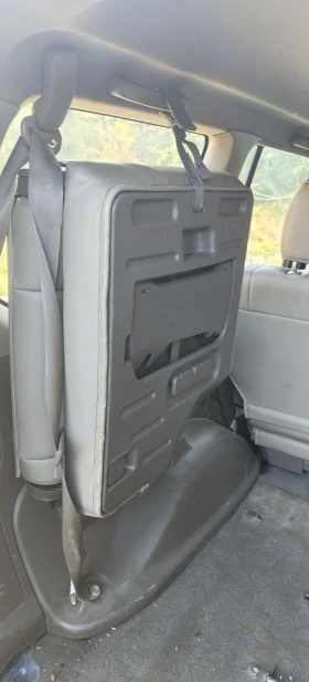 Toyota Land cruiser 3.0 D4D PRADO - 5000 € / 9779.15 лв. - 31460595 16