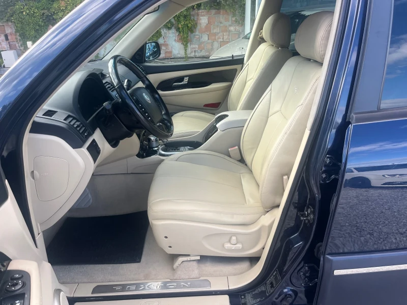 SsangYong Rexton RX270 XVT ИТАЛИЯ, снимка 12 - Автомобили и джипове - 47260394