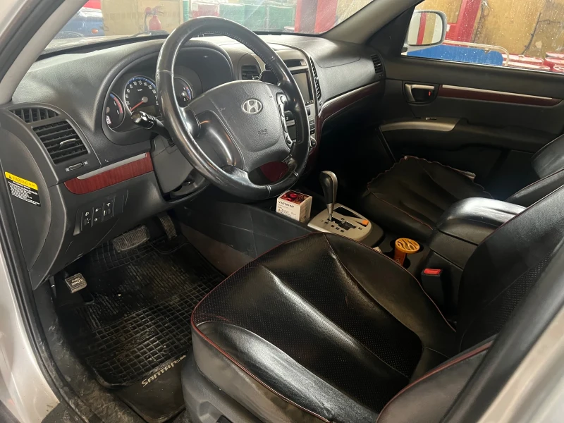 Hyundai Santa fe, снимка 4 - Автомобили и джипове - 48757767