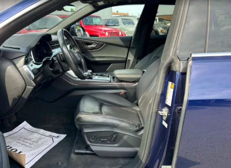 Audi Q8 3.0T S-LINE ХЕД-ЪП MATRIX 360* , снимка 2 - Автомобили и джипове - 52265925