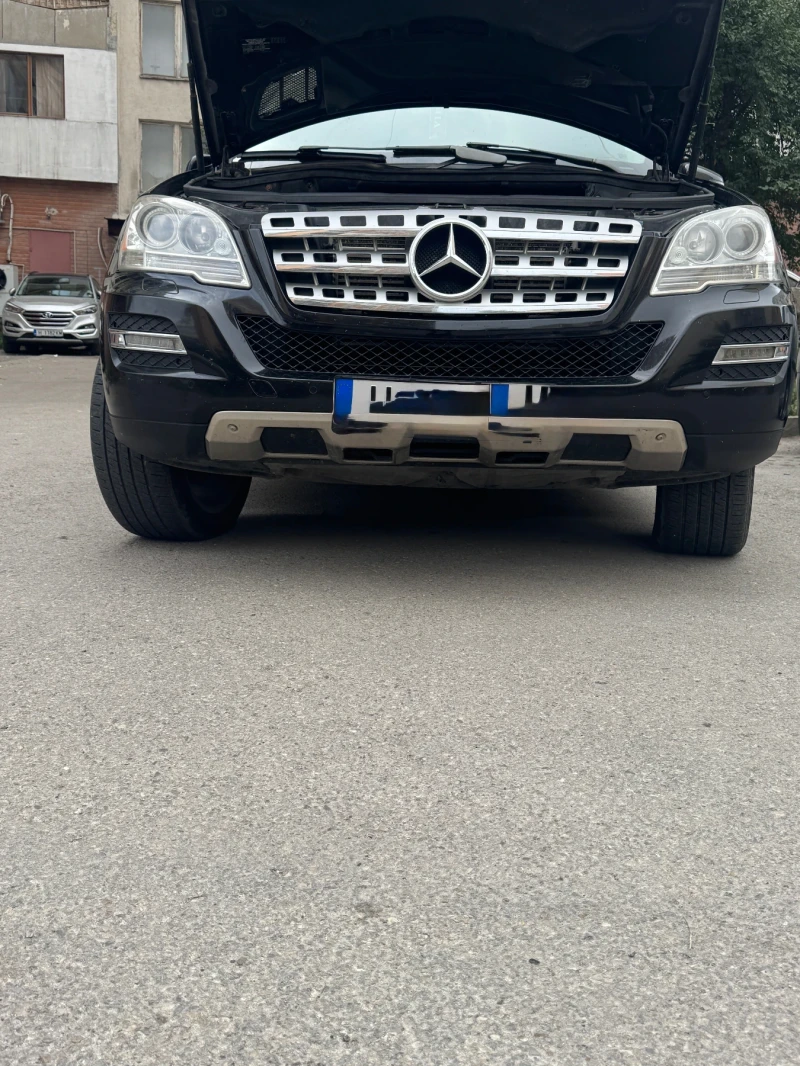 Mercedes-Benz ML 350 3.0, снимка 11 - Автомобили и джипове - 52500099