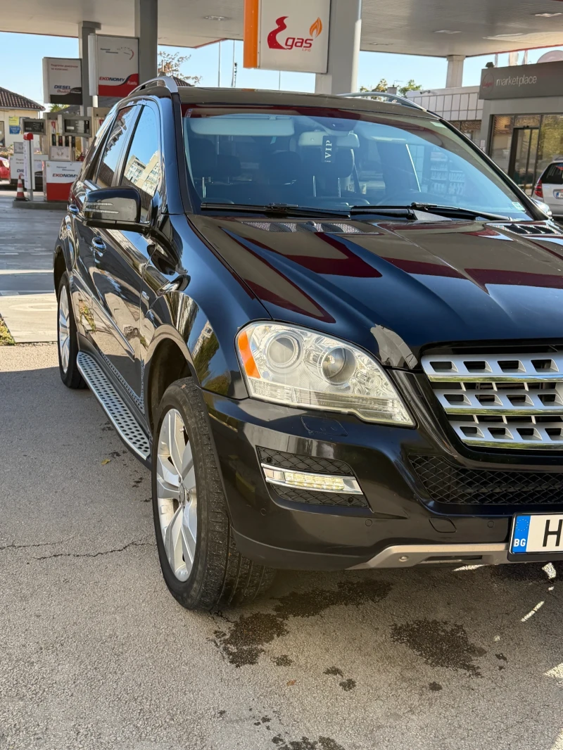 Mercedes-Benz ML 350 3.0, снимка 3 - Автомобили и джипове - 52500099