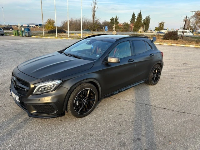 Mercedes-Benz GLA 45 AMG Carbon Edition MAT, снимка 4 - Автомобили и джипове - 46918592