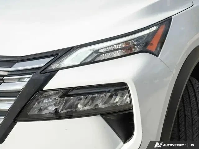 Nissan Rogue * SV AWD* CARFAX* PANO* ПОДГРЕВИ* ЗАДНА КАМЕРА, снимка 12 - Автомобили и джипове - 53225456