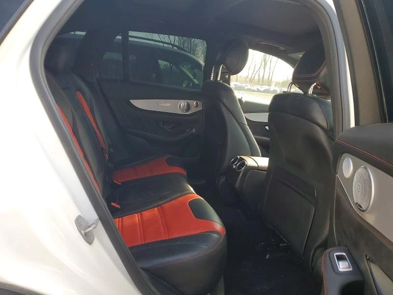 Mercedes-Benz GLC 63 AMG AMG / Koжа / Панорама / ПРОГНОЗНА ЦЕНА до БГ, снимка 10 - Автомобили и джипове - 55617527