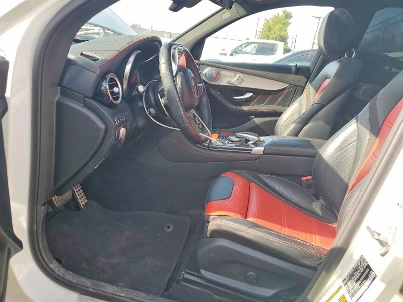 Mercedes-Benz GLC 63 AMG AMG / Koжа / Панорама / ПРОГНОЗНА ЦЕНА до БГ, снимка 7 - Автомобили и джипове - 55617527