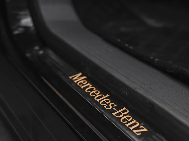 Mercedes-Benz ML 55 AMG, снимка 17 - Автомобили и джипове - 56256035