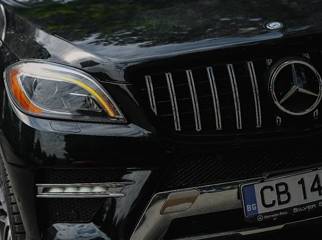 Mercedes-Benz ML 55 AMG, снимка 4 - Автомобили и джипове - 56256035