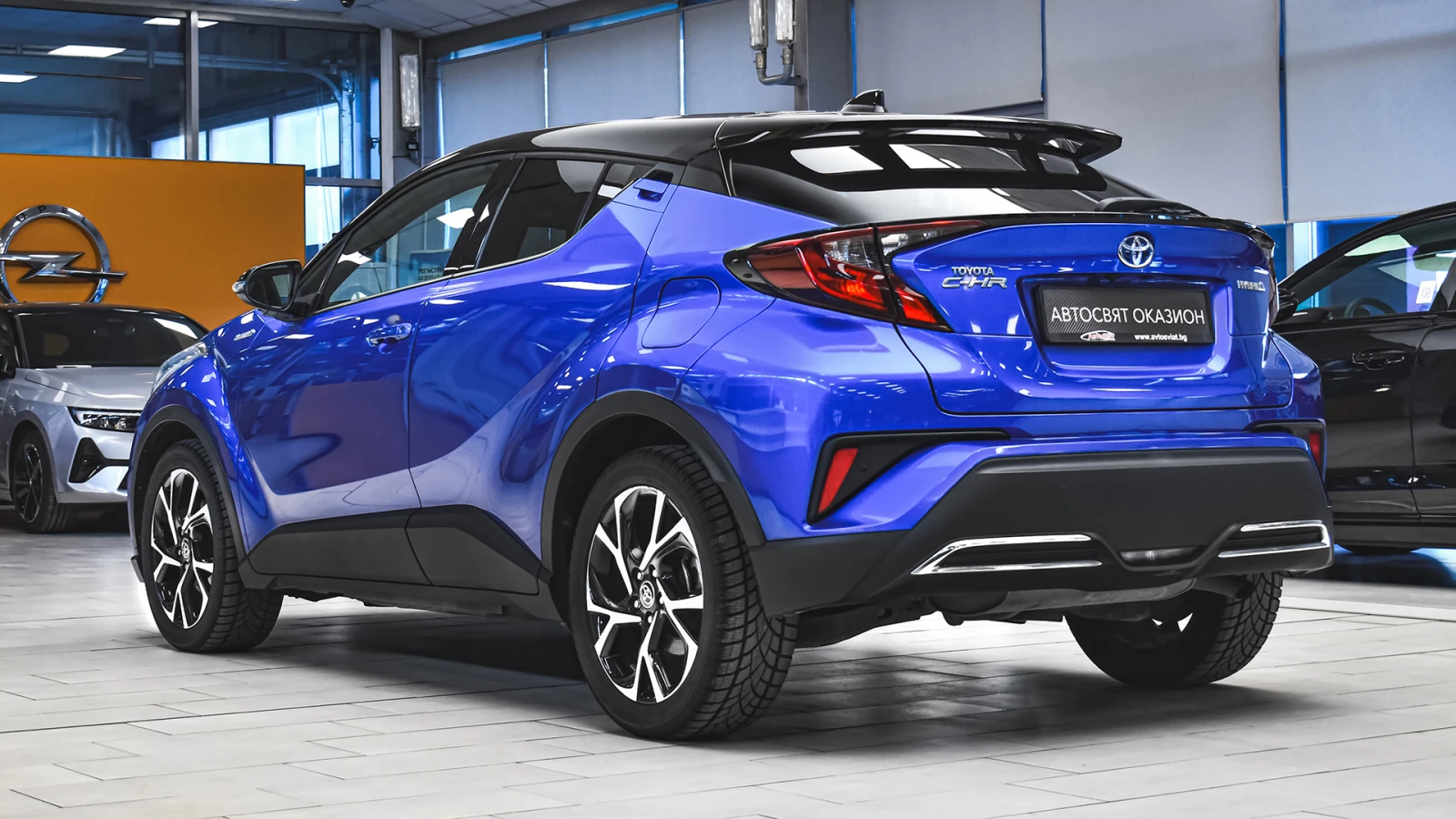 Toyota C-HR 2.0 Hybrid Comfort Automatic - изображение 7