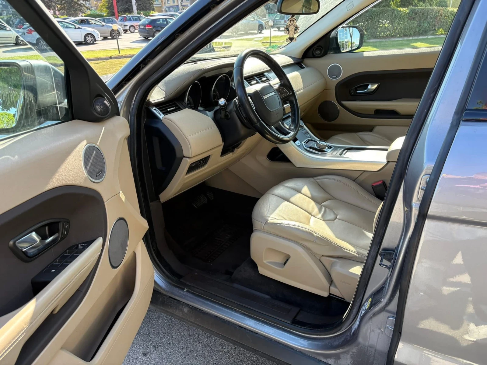 Land Rover Range Rover Evoque 2.2d - изображение 5