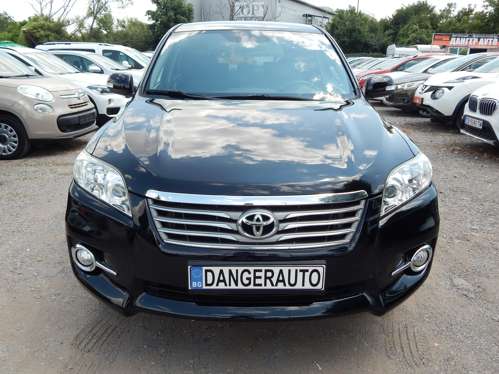 Toyota Rav4 2.2D4D* 150k.c* ОТЛИЧНА*  - изображение 2