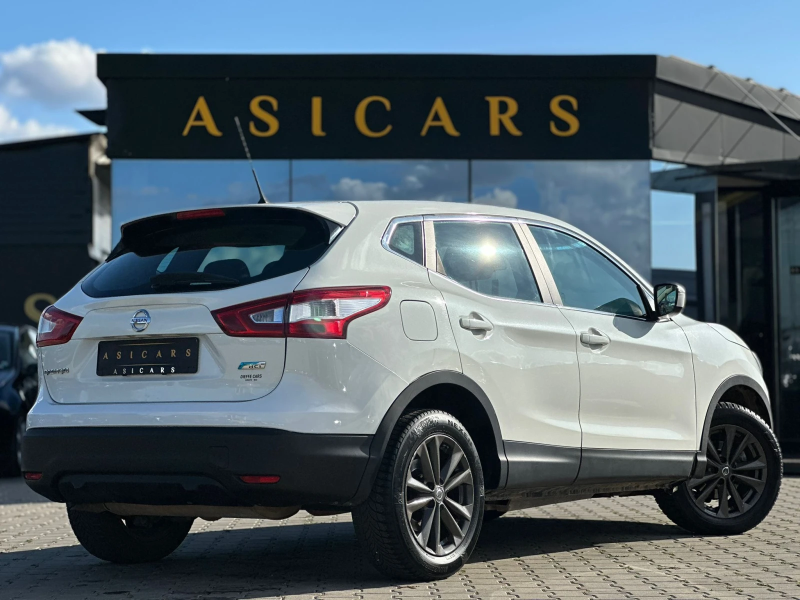 Nissan Qashqai / 1.5 DCI / EURO 5 / TOP / - изображение 5