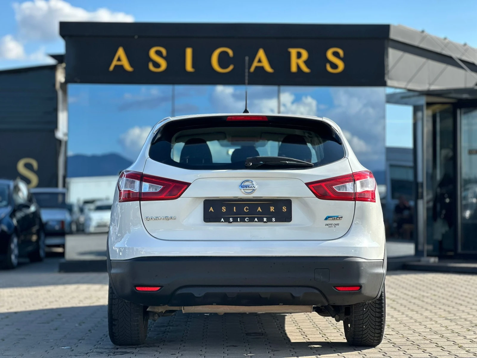 Nissan Qashqai / 1.5 DCI / EURO 5 / TOP / - изображение 4