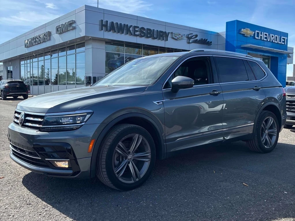 VW Tiguan * Highline 4MOTION * CARFAX * БЕЗ ПЪРВОНАЧАЛНА ВНО - изображение 2