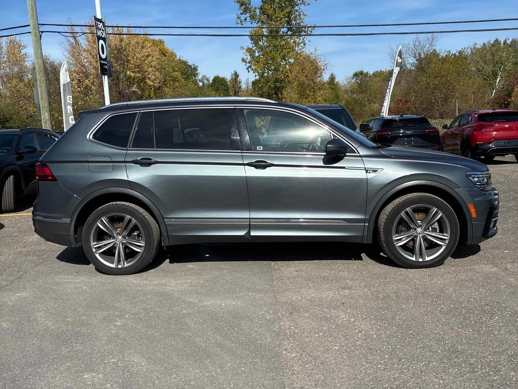 VW Tiguan * Highline 4MOTION * CARFAX * БЕЗ ПЪРВОНАЧАЛНА ВНО - изображение 3