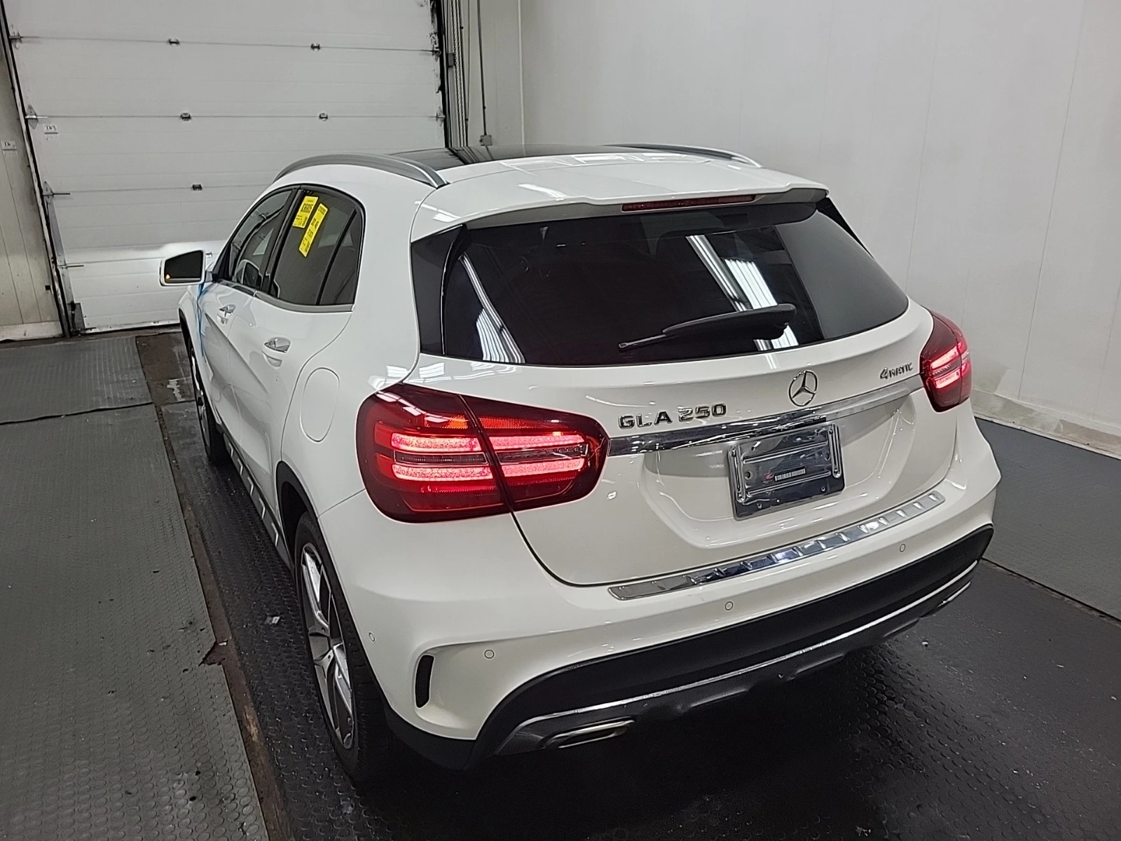 Mercedes-Benz GLA 250 AMG LINE/NAVI/KEYLESS/PANO/LANE ASSIST | Mobile.bg   5