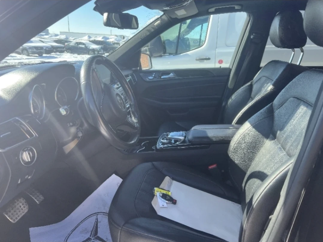 Mercedes-Benz GLE 400, снимка 10 - Автомобили и джипове - 54083879