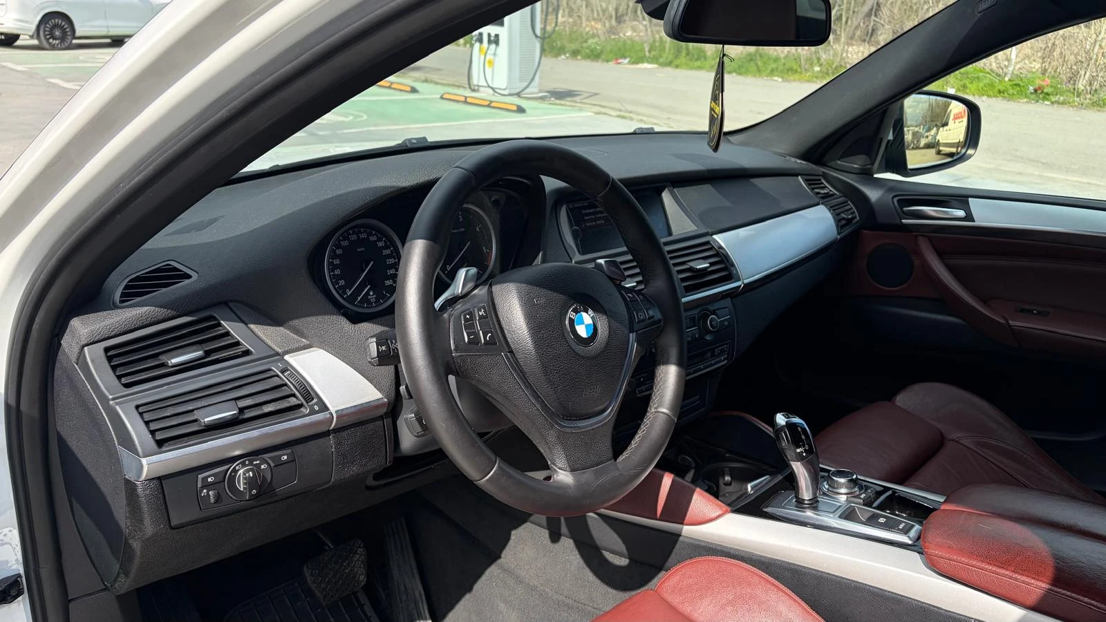BMW X6 СПЕШНО, снимка 4 - Автомобили и джипове - 54158262