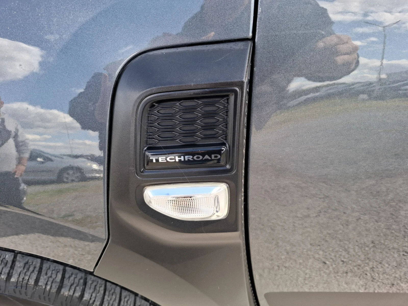 Dacia Duster 1, 6 Benzin/gaz-87000km!!! Navi+ kamera 360  | Mobile.bg � ����������� 13