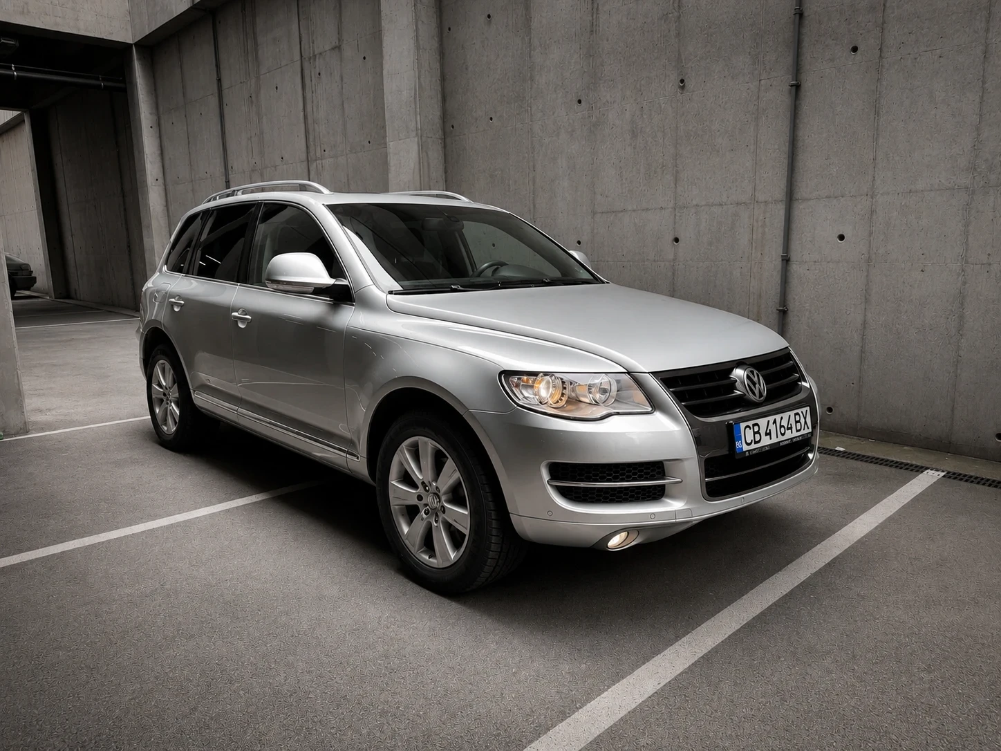 VW Touareg 3.6, снимка 2 - Автомобили и джипове - 54454583